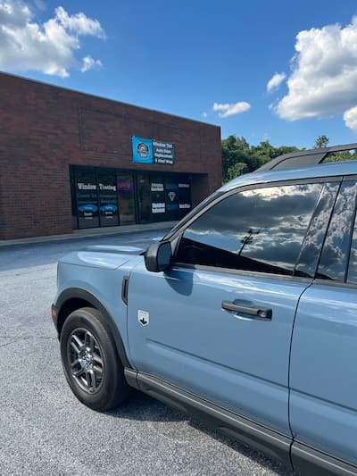 BTH Customs auto tinting